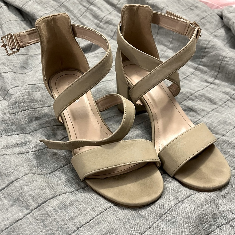 Amazon nude heels